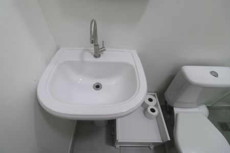 Apartamento para alugar com 54m², 2 quartos e sem vagaBanheiro Social