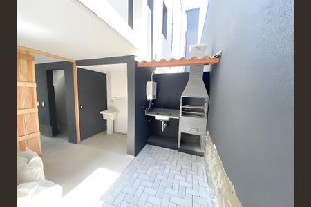 Casa para alugar com 90m², 2 quartos e 1 vaga