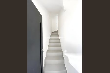 Casa para alugar com 2 quartos, 90m² em Vila Ipojuca, São Paulo