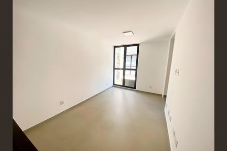 Casa para alugar com 2 quartos, 90m² em Vila Ipojuca, São Paulo