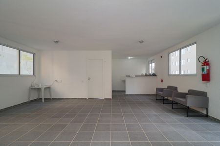 Apartamento para alugar com 42m², 2 quartos e sem vagaÁrea comum - Salão de festas