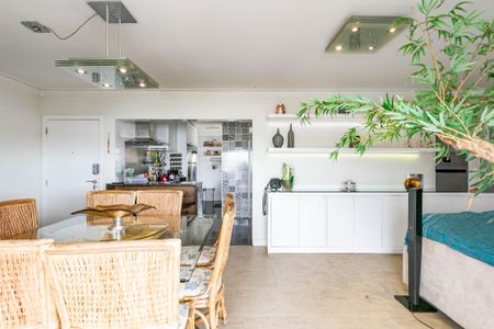 Sala de apartamento à venda com 3 quartos, 120m² em Bosque da Saúde, São Paulo