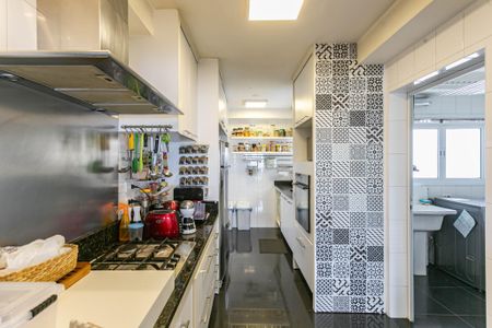 Apartamento à venda com 120m², 3 quartos e 2 vagasCozinha