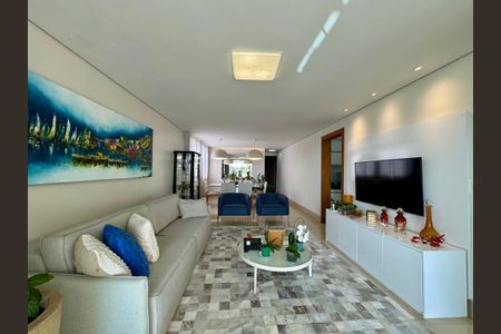 Apartamento à venda com 4 quartos, 152m² em Castelo, Belo Horizonte