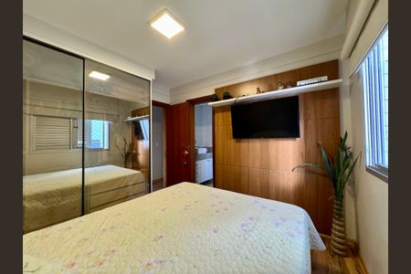 Apartamento à venda com 4 quartos, 152m² em Castelo, Belo Horizonte