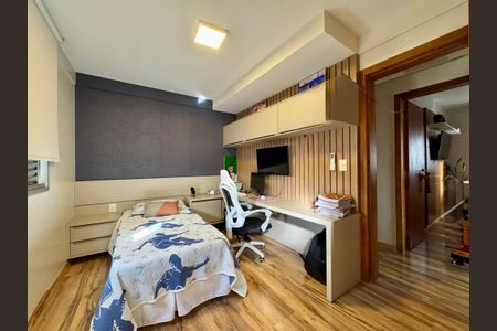 Apartamento à venda com 4 quartos, 152m² em Castelo, Belo Horizonte