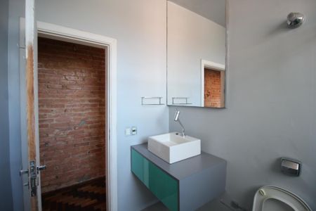 Apartamento à venda com 72m², 2 quartos e sem vagaBanheiro