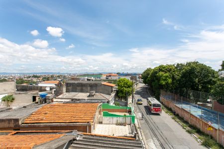 Casa para alugar com 90m², 1 quarto e sem vagaÁrea de Serviço - Vista 