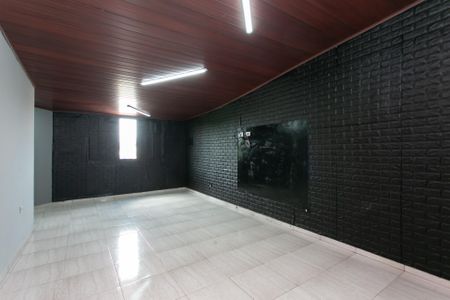 Casa para alugar com 90m², 1 quarto e sem vagaSala