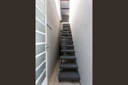 Casa para alugar com 90m², 1 quarto e sem vagaEntrada 