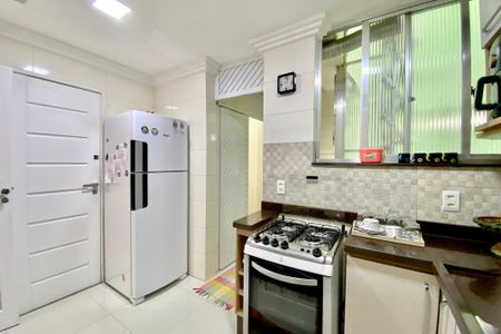 Apartamento à venda com 85m², 3 quartos e 1 vagaCozinha
