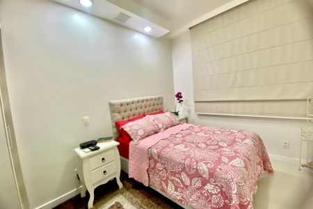 Apartamento à venda com 85m², 3 quartos e 1 vagaQuarto 2