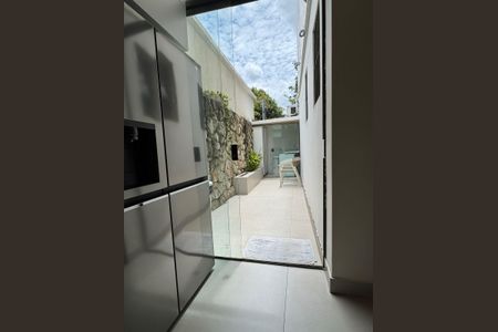 Apartamento à venda com 130m², 3 quartos e 2 vagas