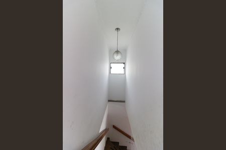Escada de casa à venda com 3 quartos, 976m² em Vila Nair, São Paulo