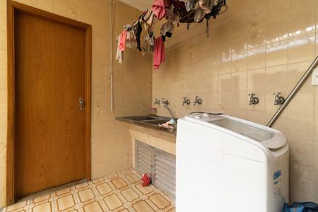 Área de serviço de casa à venda com 3 quartos, 976m² em Vila Nair, São Paulo