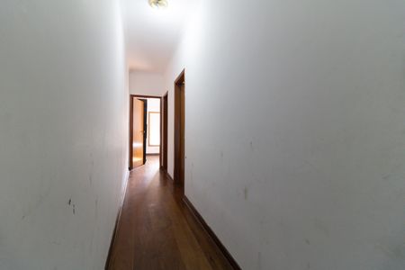 Casa à venda com 976m², 3 quartos e 2 vagasCorredor