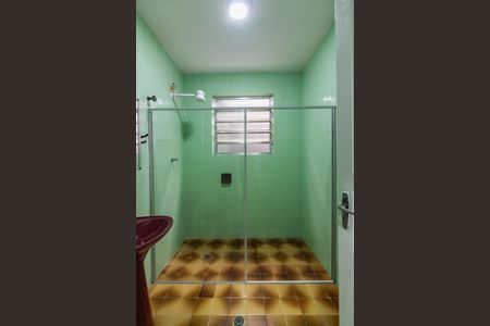 Casa para alugar com 120m², 3 quartos e 2 vagasBanheiro 