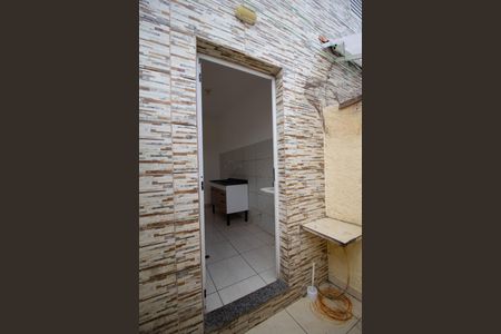 Casa para alugar com 65m², 2 quartos e sem vaga Casa para alugar com 65m², 2 quartos e sem vagaQuintal