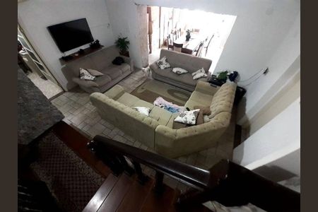 Casa à venda com 4 quartos, 300m² em Jardim Nosso Lar, São Paulo