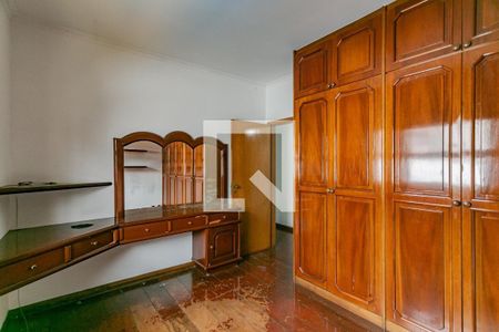 Casa para alugar com 400m², 1 quarto e 2 vagas