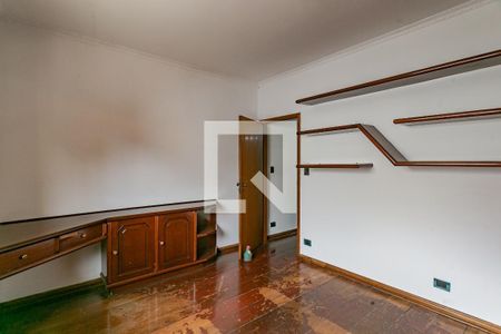 Casa para alugar com 400m², 1 quarto e 2 vagas