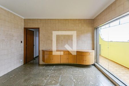 Casa para alugar com 400m², 1 quarto e 2 vagas