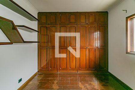 Casa para alugar com 400m², 1 quarto e 2 vagas