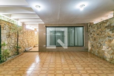 Casa para alugar com 400m², 1 quarto e 2 vagas