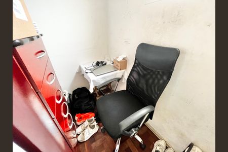 Apartamento à venda com 62m², 2 quartos e 1 vaga Apartamento à venda com 62m², 2 quartos e 1 vagaQuarto de Serviço