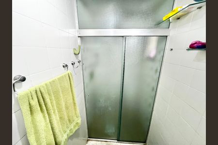 Apartamento à venda com 62m², 2 quartos e 1 vaga Apartamento à venda com 62m², 2 quartos e 1 vagaBanheiro