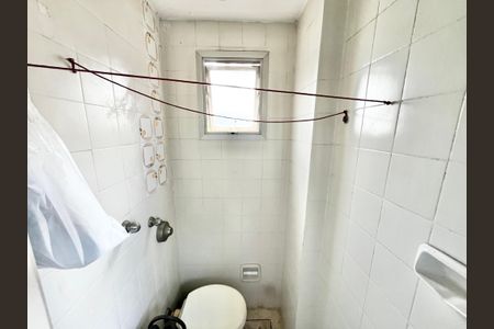 Apartamento à venda com 62m², 2 quartos e 1 vaga Apartamento à venda com 62m², 2 quartos e 1 vagaBanheiro de serviço