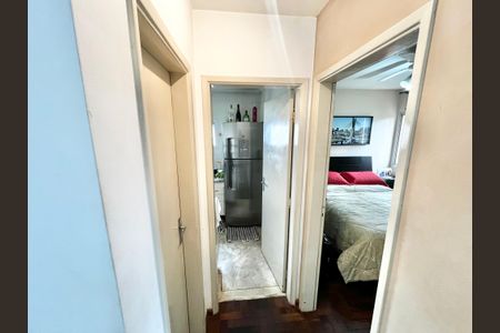 Apartamento à venda com 62m², 2 quartos e 1 vaga Apartamento à venda com 62m², 2 quartos e 1 vagaCorredor
