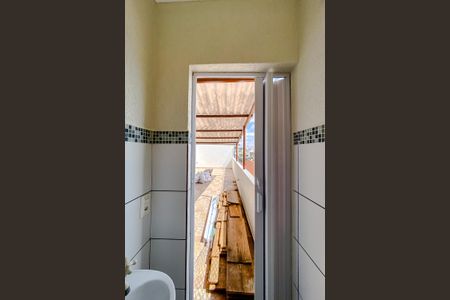 Casa para alugar com 60m², 2 quartos e 1 vagaBanheiro de serviço