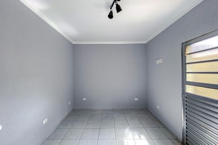 Sala de casa para alugar com 2 quartos, 60m² em Vila Bertioga, São Paulo