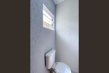 Casa para alugar com 60m², 2 quartos e 1 vagaLavabo