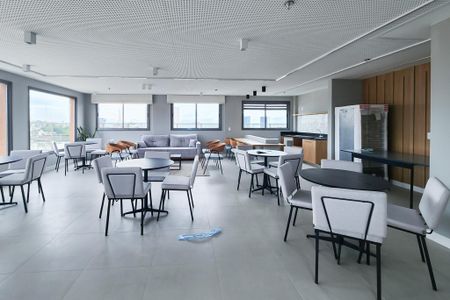 Studio para alugar com 30m², 1 quarto e sem vagaÁrea comum - Salão de festas