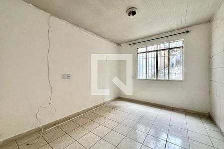 Casa à venda com 5 quartos, 165m² em Vila do Encontro, São Paulo