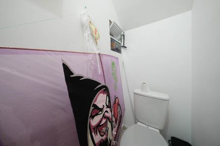 Casa de condomínio à venda com 65m², 2 quartos e 1 vagaLavabo