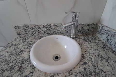 Apartamento para alugar com 66m², 2 quartos e 2 vagasBanheiro 2
