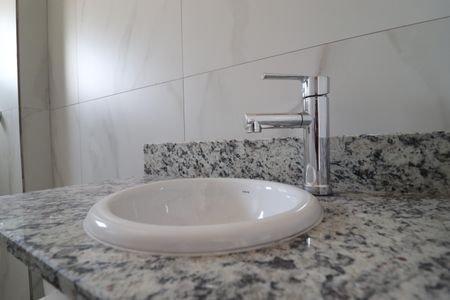 Apartamento para alugar com 66m², 2 quartos e 2 vagasBanheiro 2