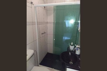 Casa à venda com 3 quartos, 240m² em Jardim Fernandes, São Paulo