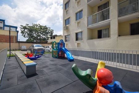 Apartamento para alugar com 51m², 2 quartos e 1 vagaÁrea comum - Playground