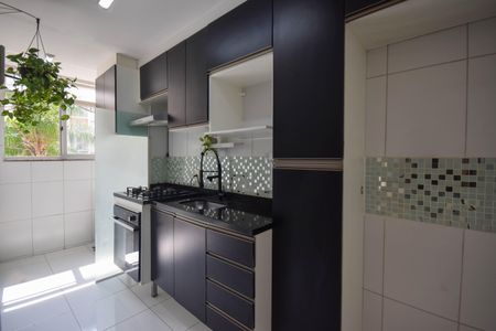 Apartamento para alugar com 51m², 2 quartos e 1 vagaCozinha e Área de Serviço