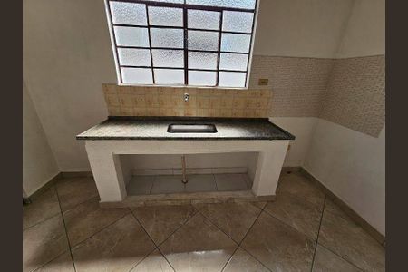 Casa à venda com 5 quartos, 2000m² em Jardim Flor do Campo, Guarulhos