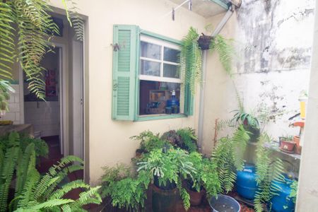 Casa à venda com 85m², 2 quartos e 1 vagaQuintal