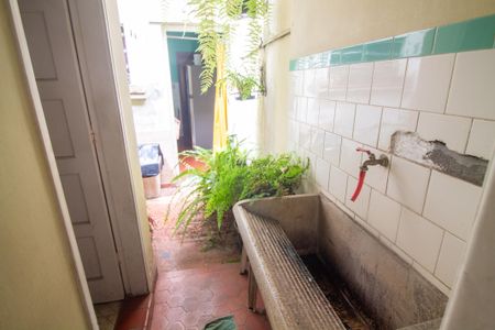 Casa à venda com 85m², 2 quartos e 1 vagaÁrea de Serviço