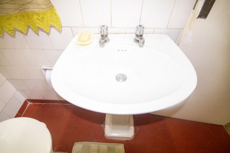 Casa à venda com 85m², 2 quartos e 1 vagaBanheiro