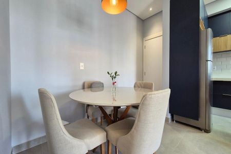 Apartamento para alugar com 67m², 2 quartos e 2 vagas Apartamento para alugar com 67m², 2 quartos e 2 vagasSala de Jantar