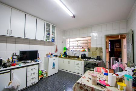 Casa à venda com 165m², 3 quartos e 2 vagas Casa à venda com 165m², 3 quartos e 2 vagasCozinha