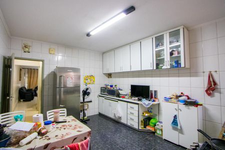 Casa à venda com 165m², 3 quartos e 2 vagas Casa à venda com 165m², 3 quartos e 2 vagasCozinha